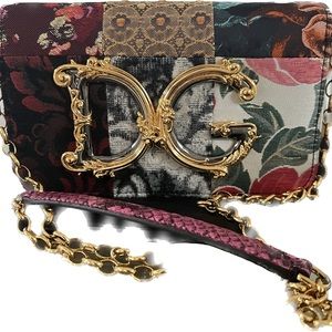 New with dust bag